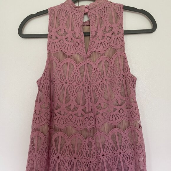 Love, Fire Mock Neck Mauve Lace Tank Top Womens/Juniors Size S - Picture 2 of 11